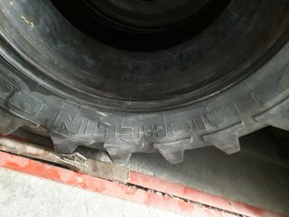 *********MICHELIN AGRIBIB 420/85R24 (16.9R24)*********-thumb-2