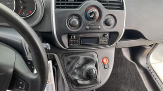 Renault Kangoo 2017-thumb-18