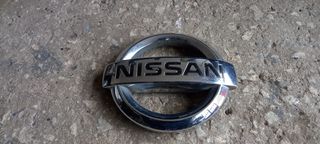 Nissan Navara D40.(04-12).Σημα μασκας.