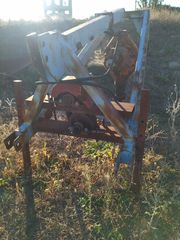 Tractor drills-drilling rigs '06