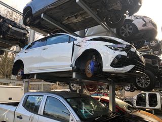 Golf 8 R performance Φρενα εμπρός -thumb-1