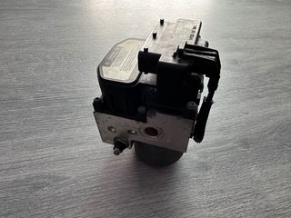 Μονάδα ABS TOYOTA COROLLA E120 3ZZ