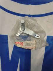 ΒΑΣΗ ΠΕΝΤΑΛ ΦΡΕΝΟΥ YAMAHA RD50/80                       5G0-27212-00-00