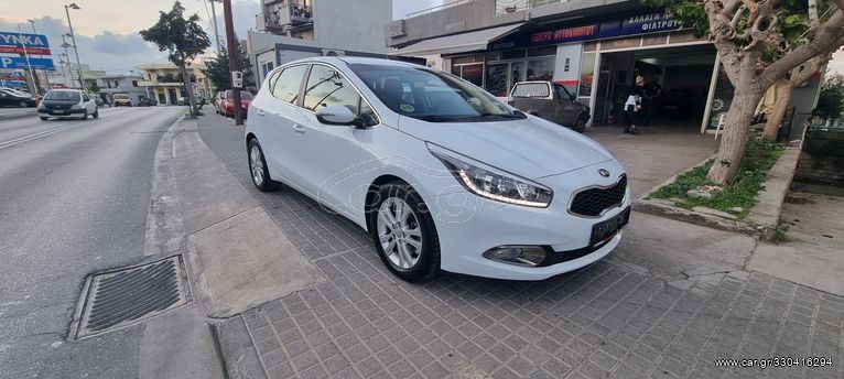 Kia Ceed '15 1.6 DIESEL SPIRIT NAVI CAMERA FULLEXTRA