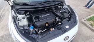 Kia Ceed / cee'd 2015 1.6 DIESEL SPIRIT NAVI CAMERA FULLEXTRA-thumb-17