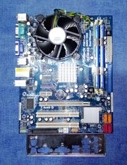 Σετακια Socket / 775+επεξεργαστης +Μνημες+cooler-thumb-5