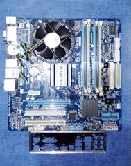 Σετακια Socket / 775+επεξεργαστης +Μνημες+cooler-thumb-11