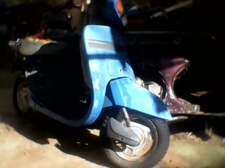Honda NH LEAD 1990-thumb-1