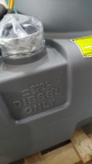 ΔΕΞΑΜΕΝΗ ΠΕΤΡΕΛΑΙΟΥ  200L ΜΕ ΑΝΤΛΙΑ 12V-thumb-1
