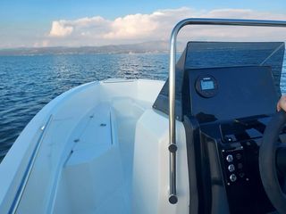 Compass 2025 160e-thumb-2