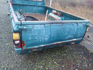 DATSUN 720 J16 ΚΑΡΟΤΣΑ ΧΩΡΙΣ ΣΚΟΥΡΙΕΣ ΚΟΜΠΛΕ-thumb-1