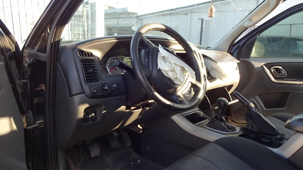 Μοκέτα Mazda Tribute '05
