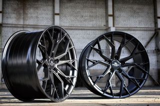 Forzza Titan 8X18 5X114.3 ET40 Satin Black *MPOULAKIS PROJECTS*