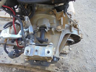 AUDI A3 1.6 ΣΑΣΜΑΝ ΧΕΙΡΟΚΙΝΗΤΟ 5ΑΡΙ