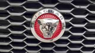 Jaguar E-Pace 2019 D150 4X4 AUTOMATIC..!!!-thumb-7