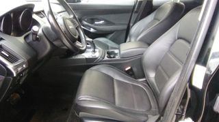 Jaguar E-Pace 2019 D150 4X4 AUTOMATIC..!!!-thumb-14