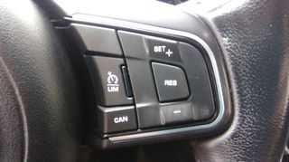 Jaguar E-Pace 2019 D150 4X4 AUTOMATIC..!!!-thumb-22