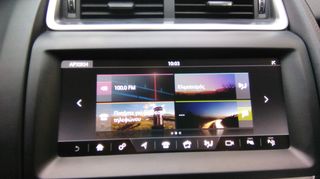 Jaguar E-Pace 2019 D150 4X4 AUTOMATIC..!!!-thumb-27