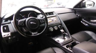 Jaguar E-Pace 2019 D150 4X4 AUTOMATIC..!!!-thumb-12