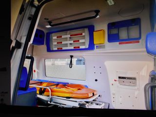 Ασθενοφόρο Volkswagen 2013 T 5 TRANSPORTER Α-thumb-16