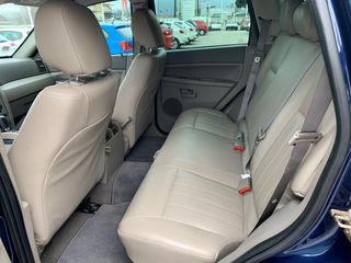 Jeep Grand Cherokee 2008 3000cc 240Hp Limited-thumb-13