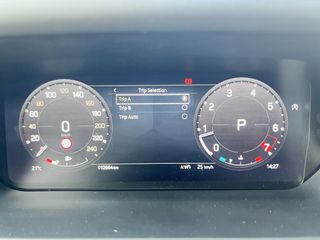 Land Rover Defender 2023 P525 V8-thumb-63