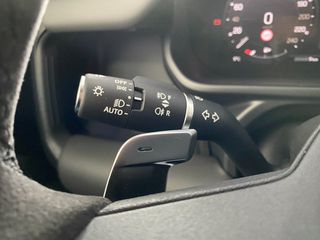 Land Rover Defender 2023 P525 V8-thumb-42