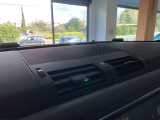 Land Rover Defender 2023 P525 V8-thumb-48