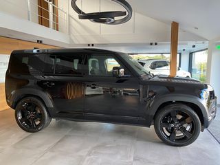 Land Rover Defender 2023 P525 V8-thumb-10