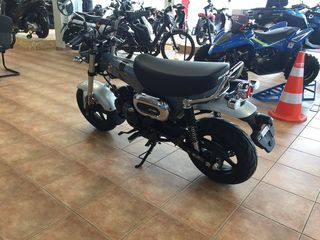 Honda DAX ST 125 2026 ST125-thumb-5