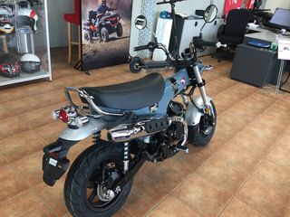 Honda DAX ST 125 2026 ST125-thumb-8
