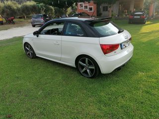 Audi A1 2010-thumb-19