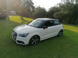 Audi A1 2010-thumb-11