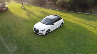 Audi A1 2010-thumb-28