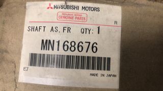 ΗΜΙΑΞΟΝΙΟ ΕΜΠΡΟΣ ΔΕΞΙΟ MITSUBISHI OUTLANDER CU2W '04- '08 (MN168676) Drive shaft - front