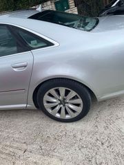 Audi A8 2011 3.2 FSI quattro automatic-thumb-5