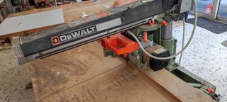 Radial Dewalt-thumb-1