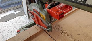 Radial Dewalt-thumb-2