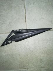 YAMAHA CRYPTON-X 135 Κάλυμμα Ουράς Πίσω Αριστερό Γνήσιο 