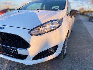 Κλούβα Ford 2016 Fiesta Cargo van-thumb-11
