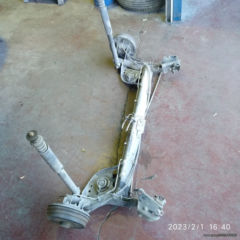 Πίσω άξονα micra k12 mod 2004