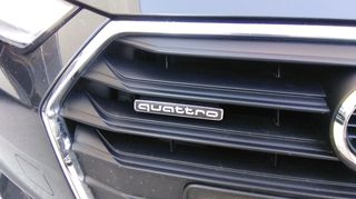 Audi A4 2018 2.0 TDI Quattro S tronic-thumb-7
