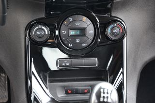 Ford Fiesta 2015  Δερμάτινο Clima-thumb-17