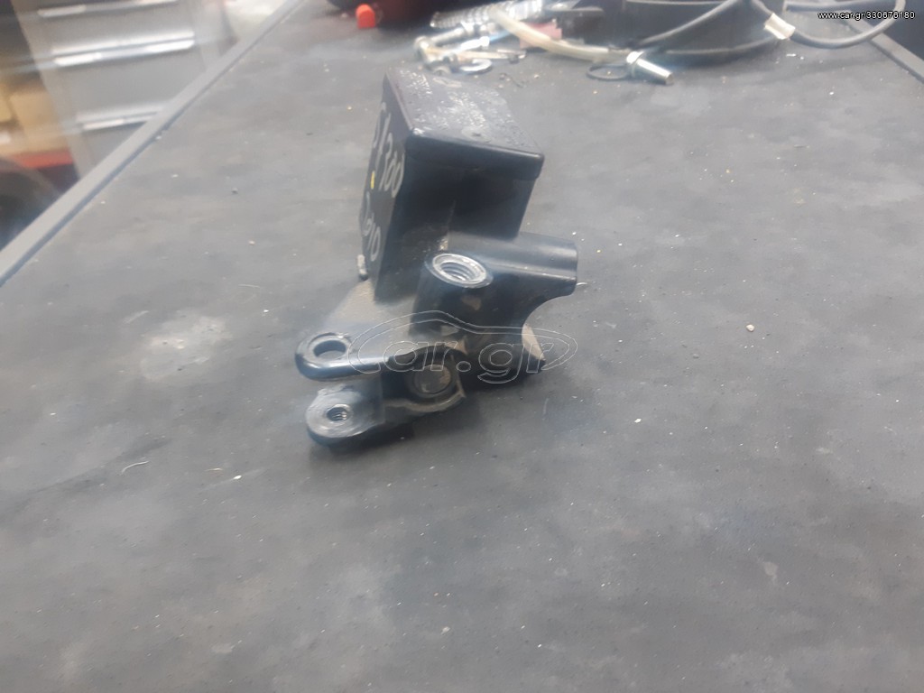 Honda  SH 300 ΤΡΟΜΠΑ ΦΡΕΝΟΥ ΜΠΟΣΤΑ  ΔΕΞ