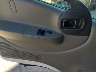 Ανατροπή Nissan 2012 CABSTAR-thumb-37