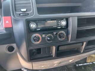 Ανατροπή Nissan 2012 CABSTAR-thumb-39