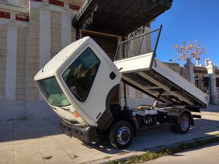 Ανατροπή Nissan 2012 CABSTAR-thumb-21