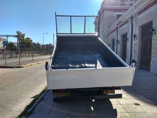 Ανατροπή Nissan 2012 CABSTAR-thumb-9