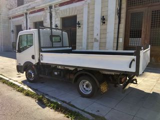 Ανατροπή Nissan 2012 CABSTAR-thumb-13