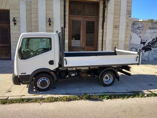 Ανατροπή Nissan 2012 CABSTAR-thumb-12